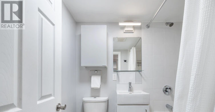 BSMT-30 Coe Hill Drive, Toronto, ON, M6S 3C8 - 6