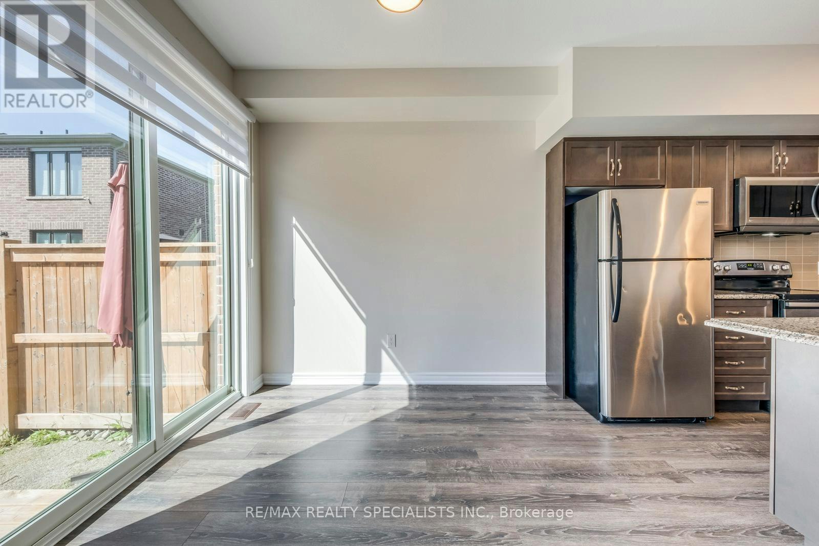 35 Pelican Lane, Hamilton, ON, L8K 0A4 - 12