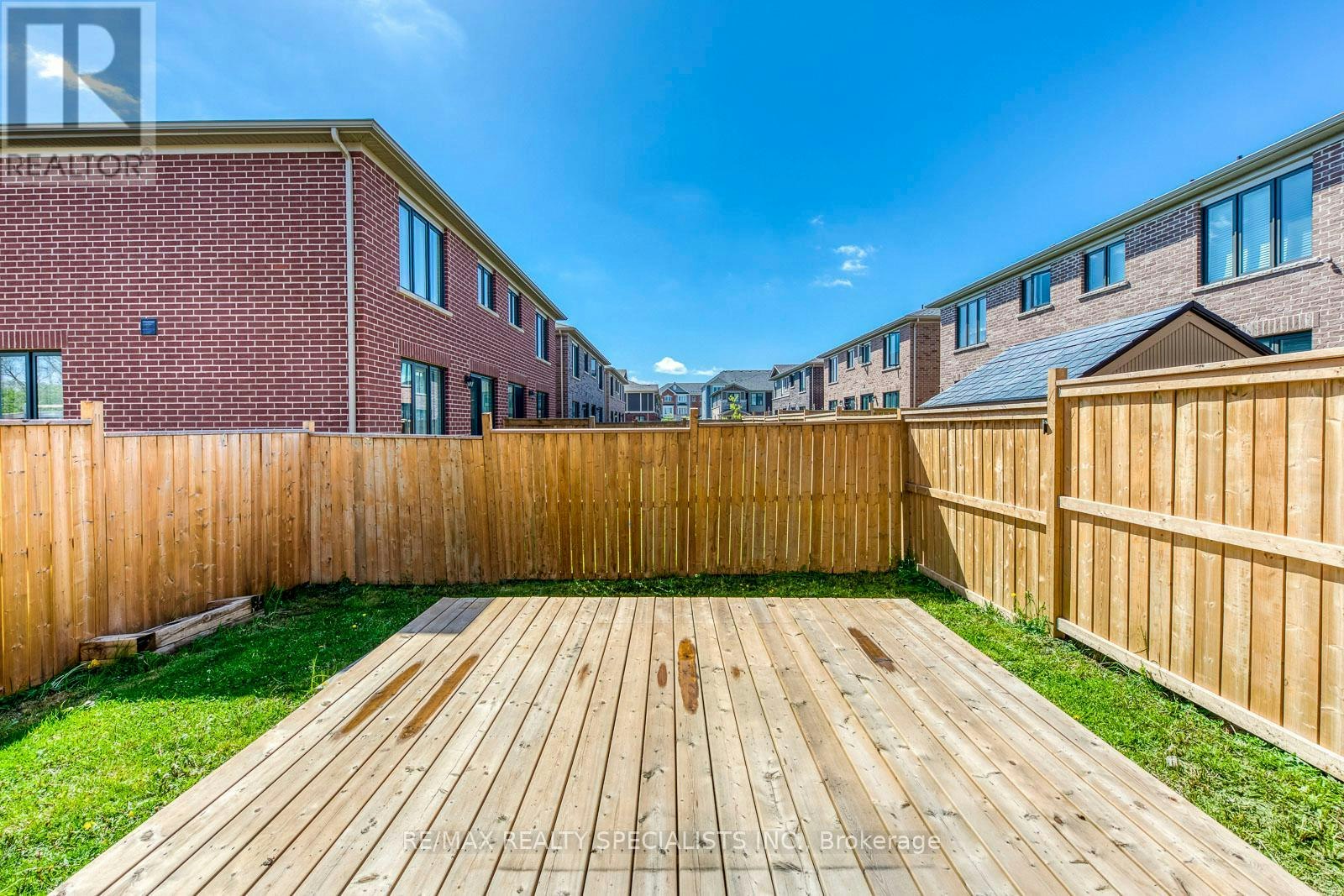 35 Pelican Lane, Hamilton, ON, L8K 0A4 - 36