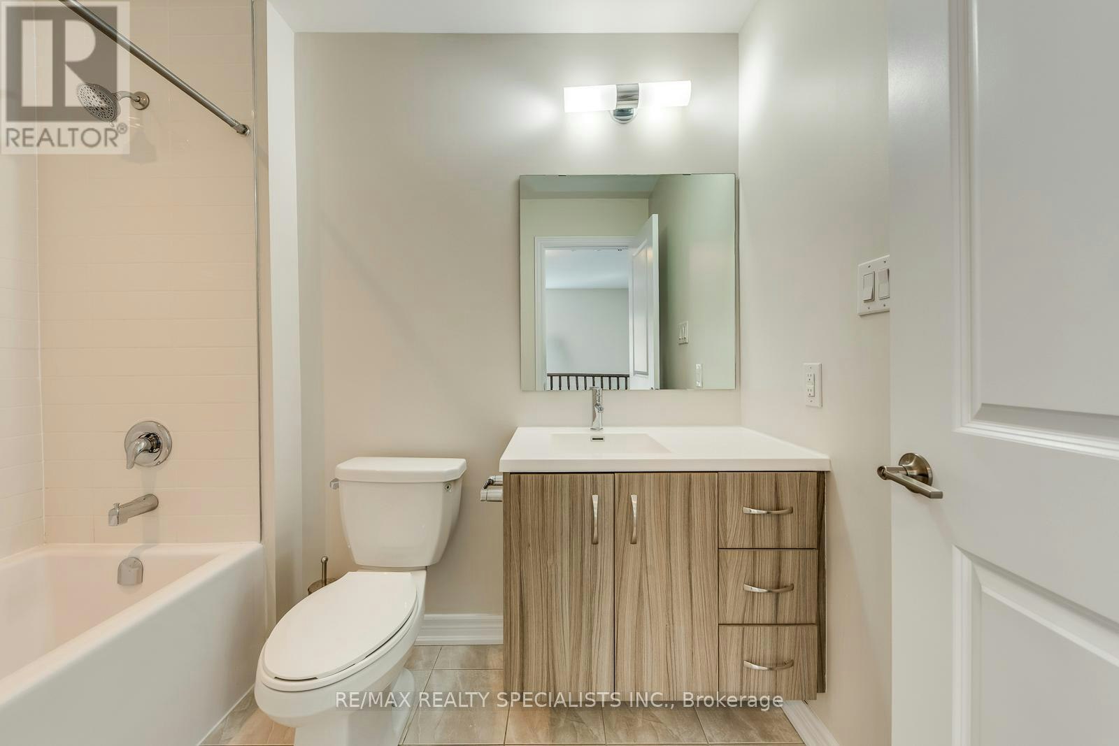 35 Pelican Lane, Hamilton, ON, L8K 0A4 - 32