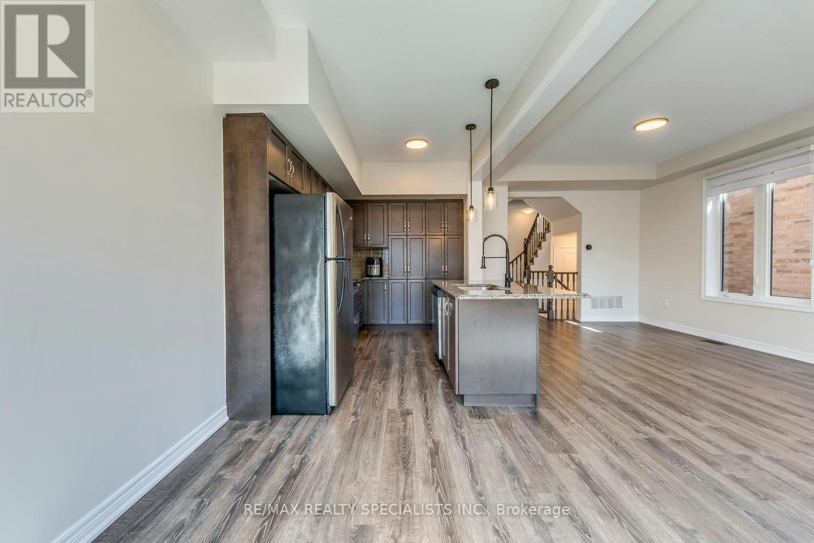 35 Pelican Lane, Hamilton, ON, L8K 0A4 - 13