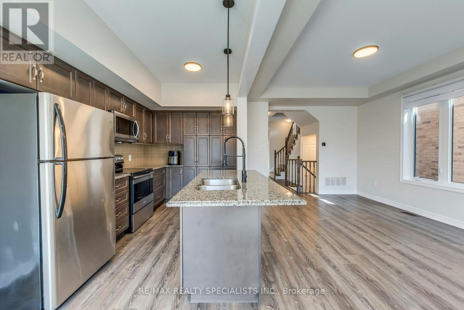 35 Pelican Lane, Hamilton, ON, L8K 0A4 - 14