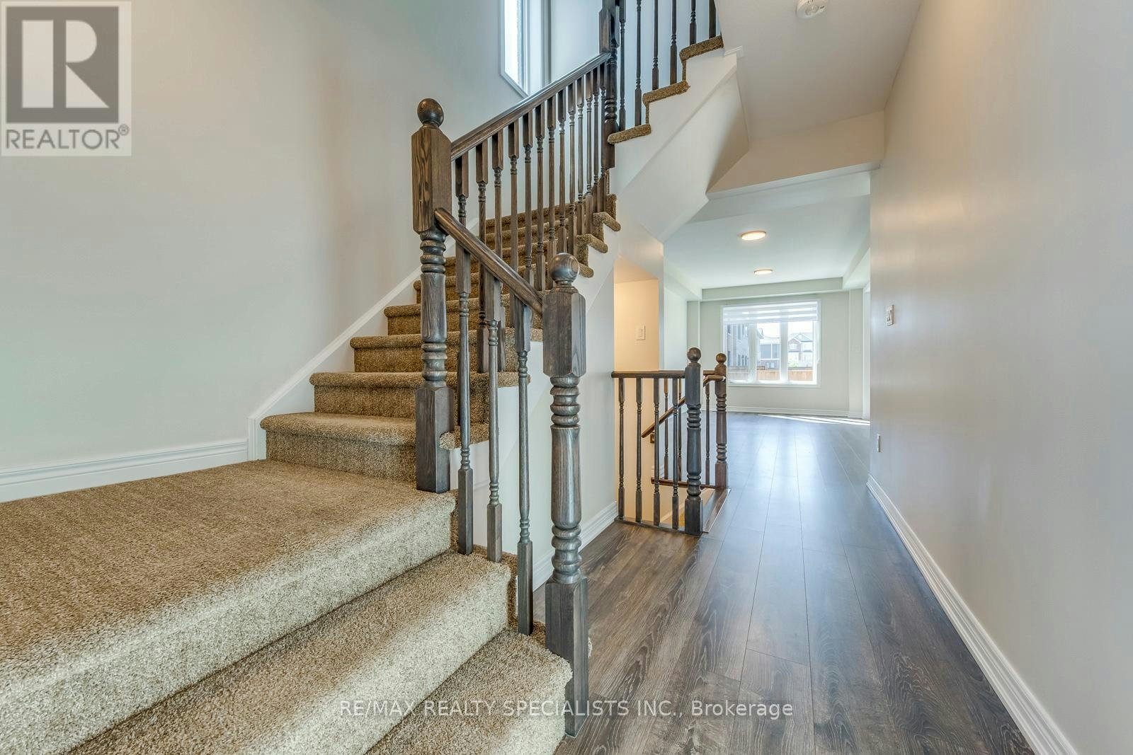 35 Pelican Lane, Hamilton, ON, L8K 0A4 - 5