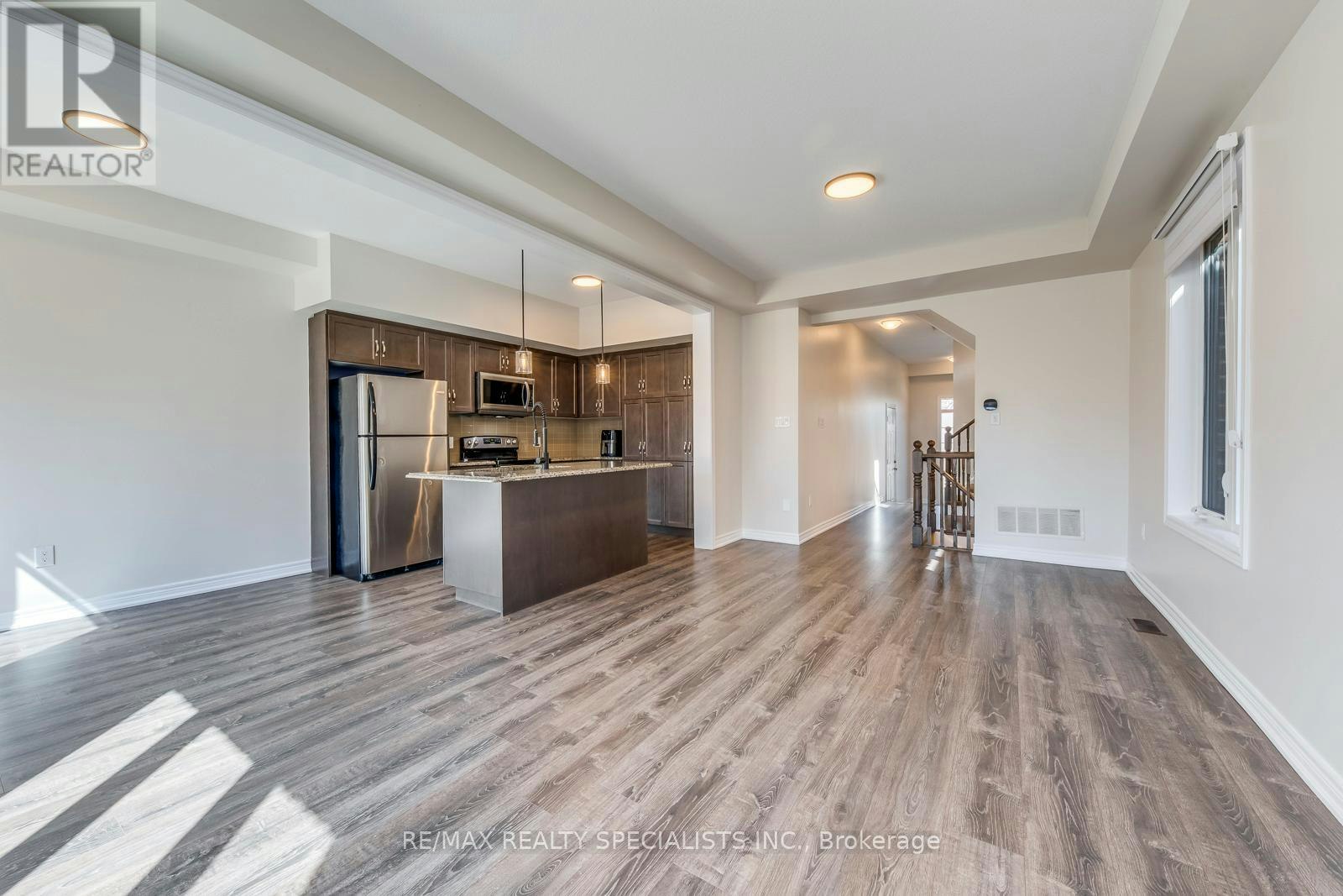 35 Pelican Lane, Hamilton, ON, L8K 0A4 - 9