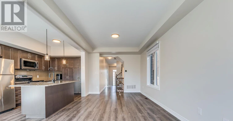 35 Pelican Lane, Hamilton, ON, L8K 0A4 - 8