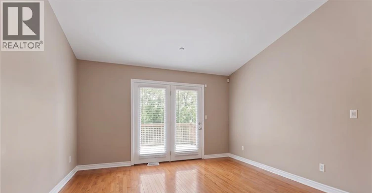 3748 Prairie Court, Windsor, ON, N9G 2X3 - 9