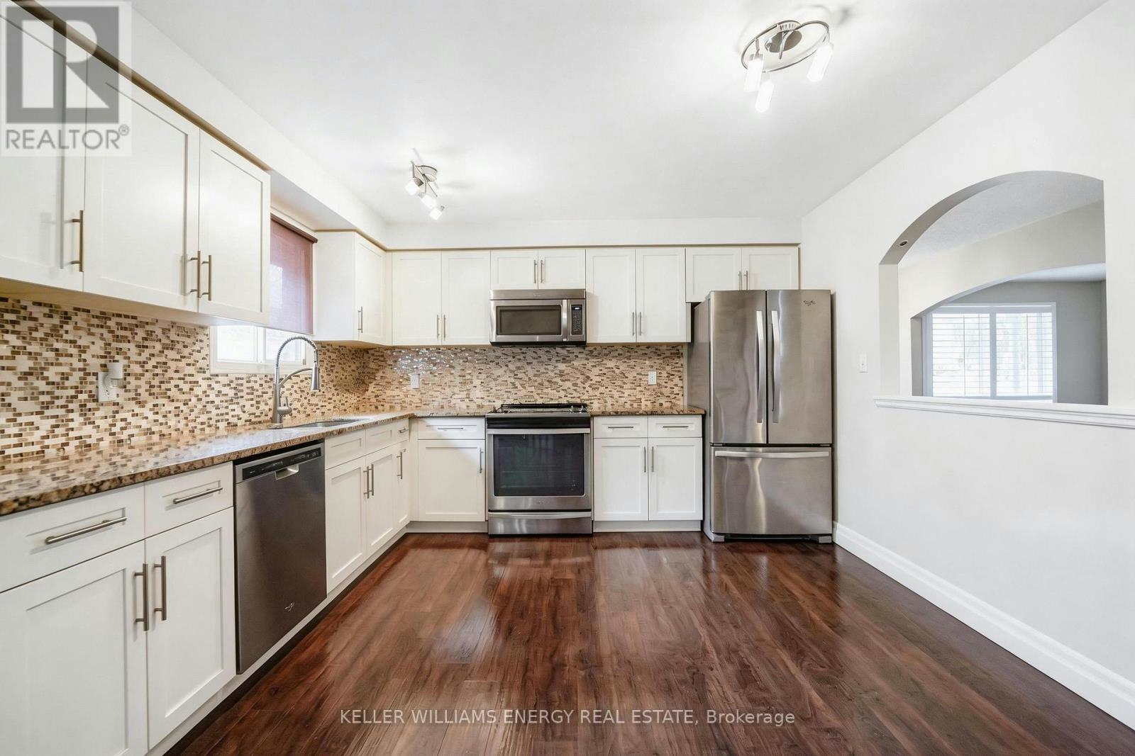 23 Downham Drive, Clarington, ON, L1C 4G9 - 10