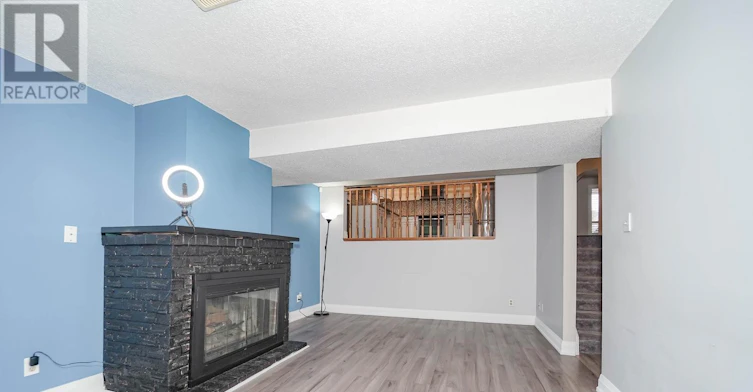 23 Downham Drive, Clarington, ON, L1C 4G9 - 23