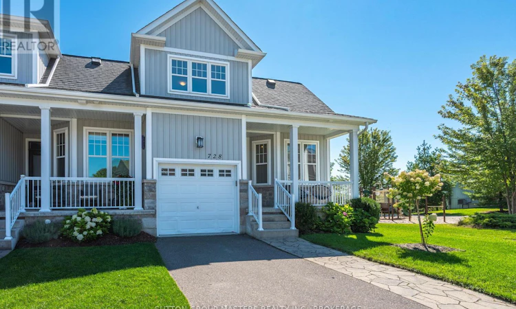 728 Newmarket Lane