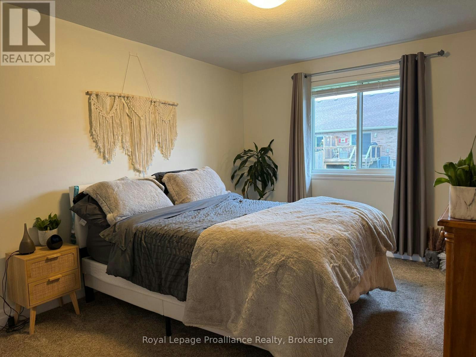 19 Mcintosh Crescent, Quinte West, ON, K8V 0G1 - 22