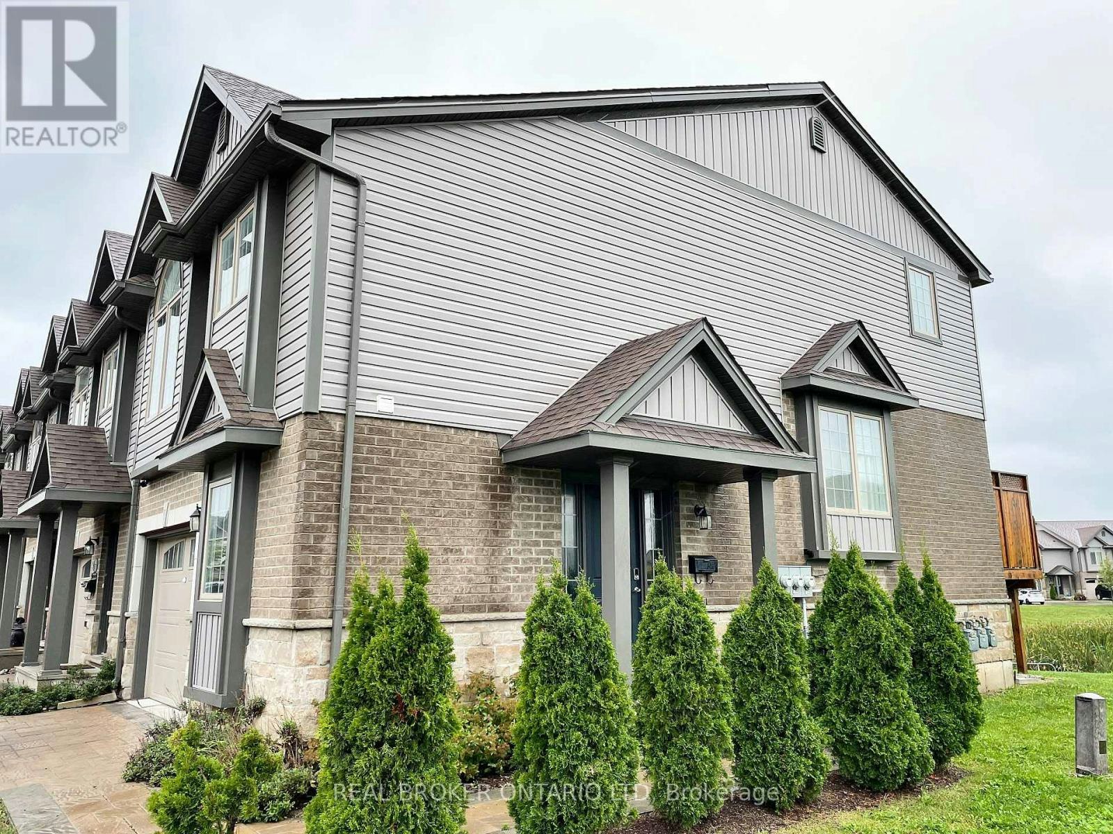 1-3400 Castle Rock Place, London, ON, N6L 0E4 - 2
