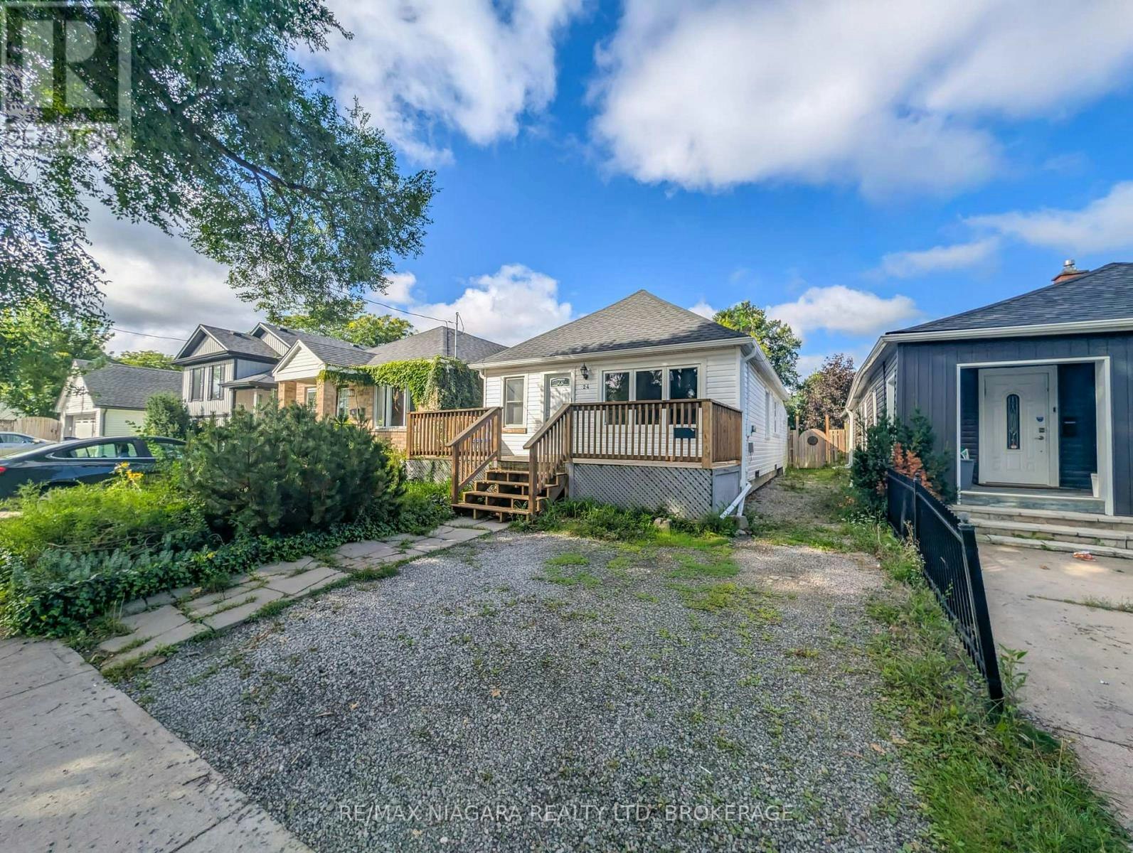 24 Churchill Street, St. Catharines, ON, L2S 2P2