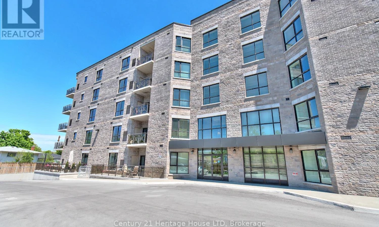 307-379 Scott Street