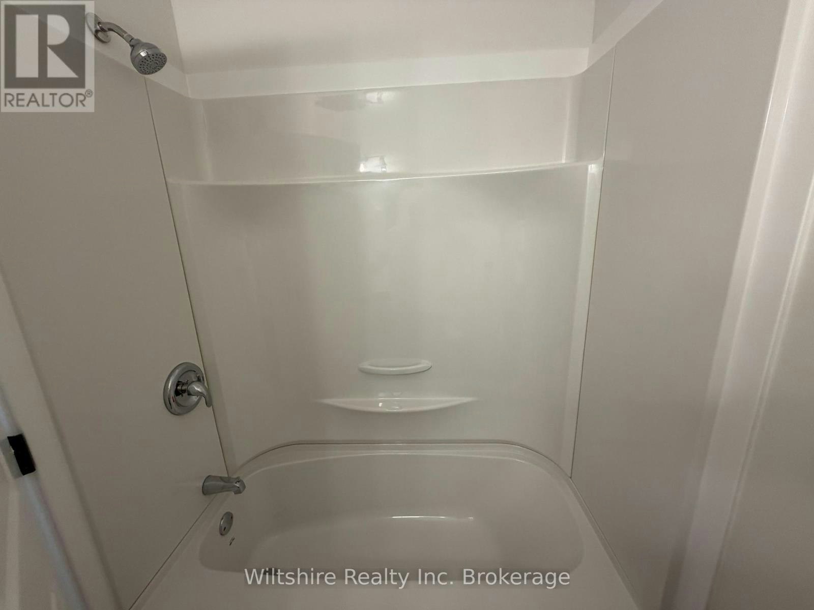 9-29 Old Vienna Street, Tillsonburg, ON, N4G 3C5 - 6