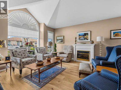 17-1201 Cameron Avenue - 4