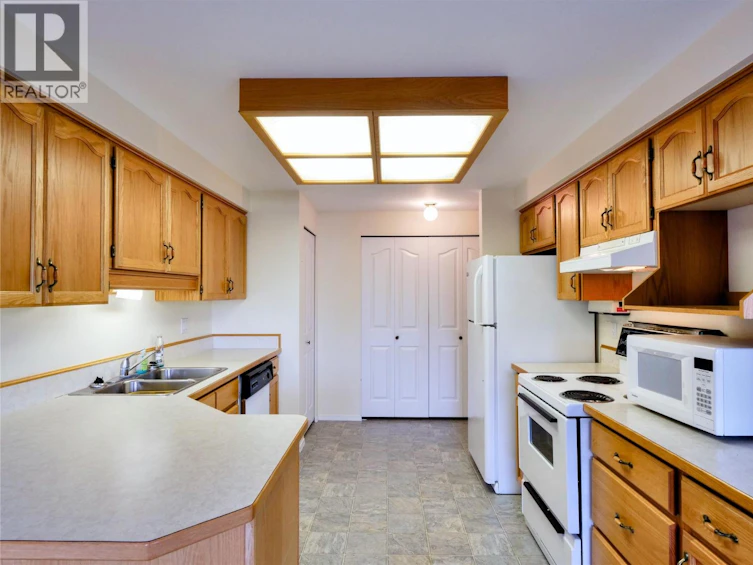 11-42 Fuji Court, Osoyoos, BC, V0H 1V0 - 16