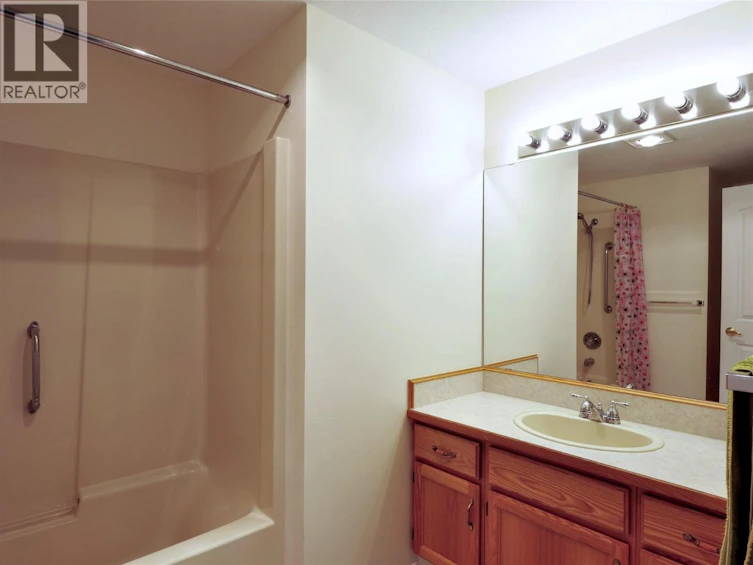 11-42 Fuji Court, Osoyoos, BC, V0H 1V0 - 17