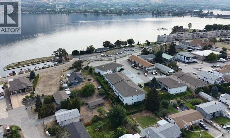 11-42 Fuji Court