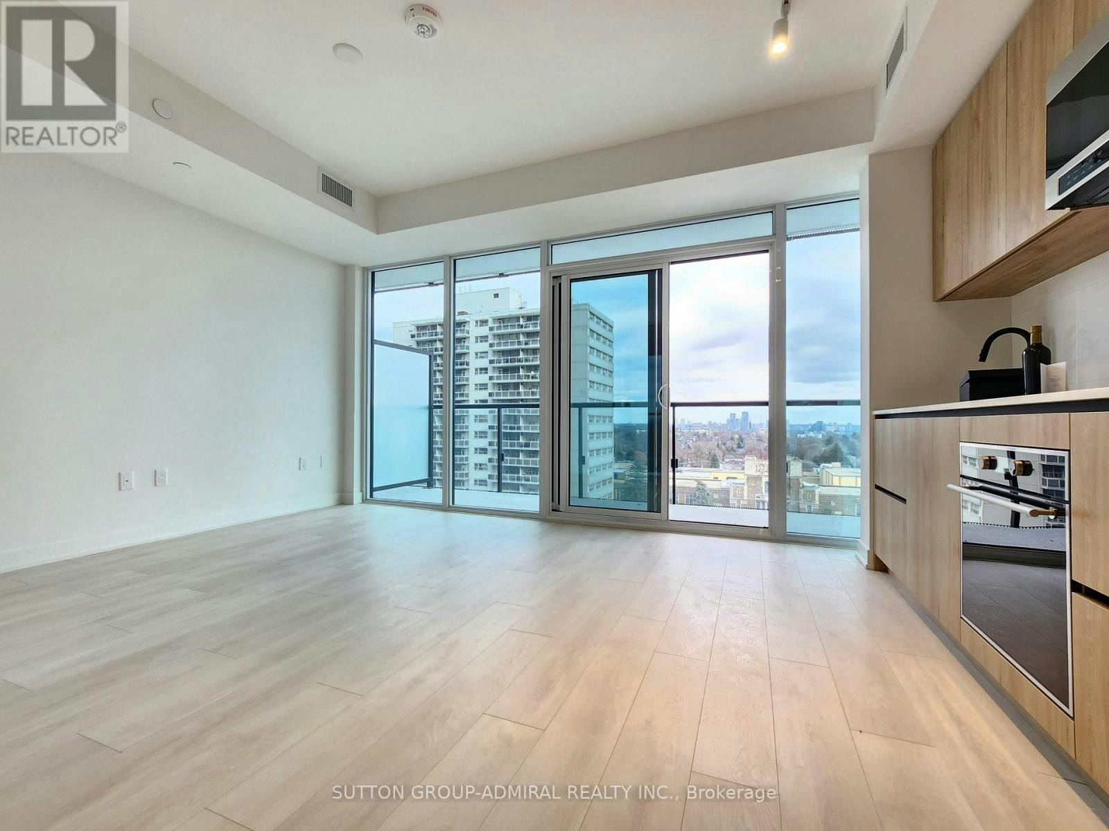 1111-127 Broadway Avenue, Toronto, ON, M4P 1V4 - 2