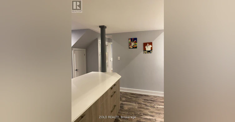 144 Northcliffe Boulevard, Toronto, ON, M6E 3K6 - 4