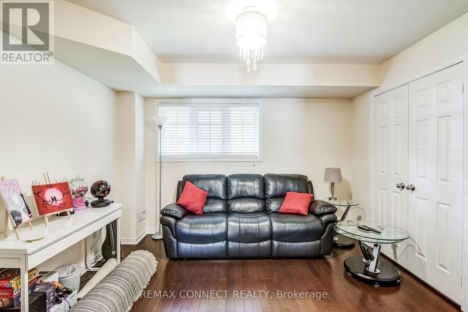 30-1701 Finch Avenue, Pickering, ON, L1V 0B7 - 5
