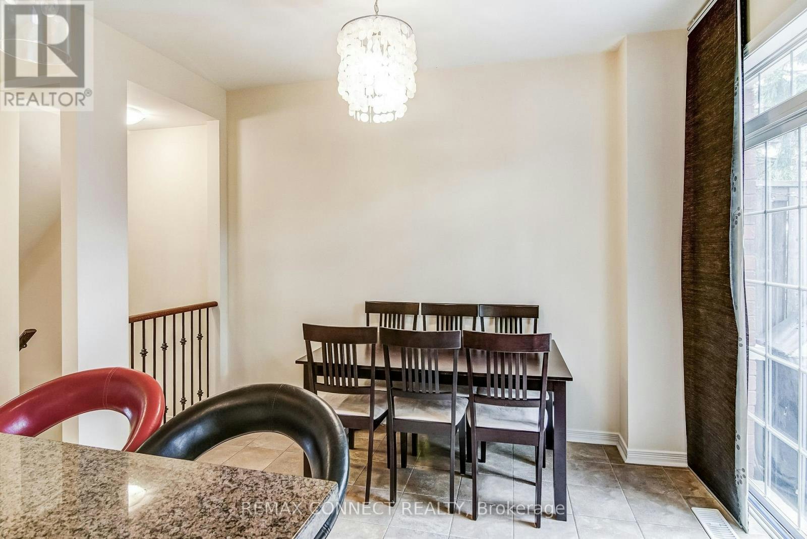 30-1701 Finch Avenue, Pickering, ON, L1V 0B7 - 10