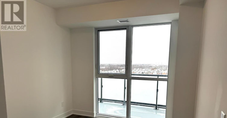 1010-2545 Simcoe Street N, Oshawa, ON, L1L 0W3 - 7
