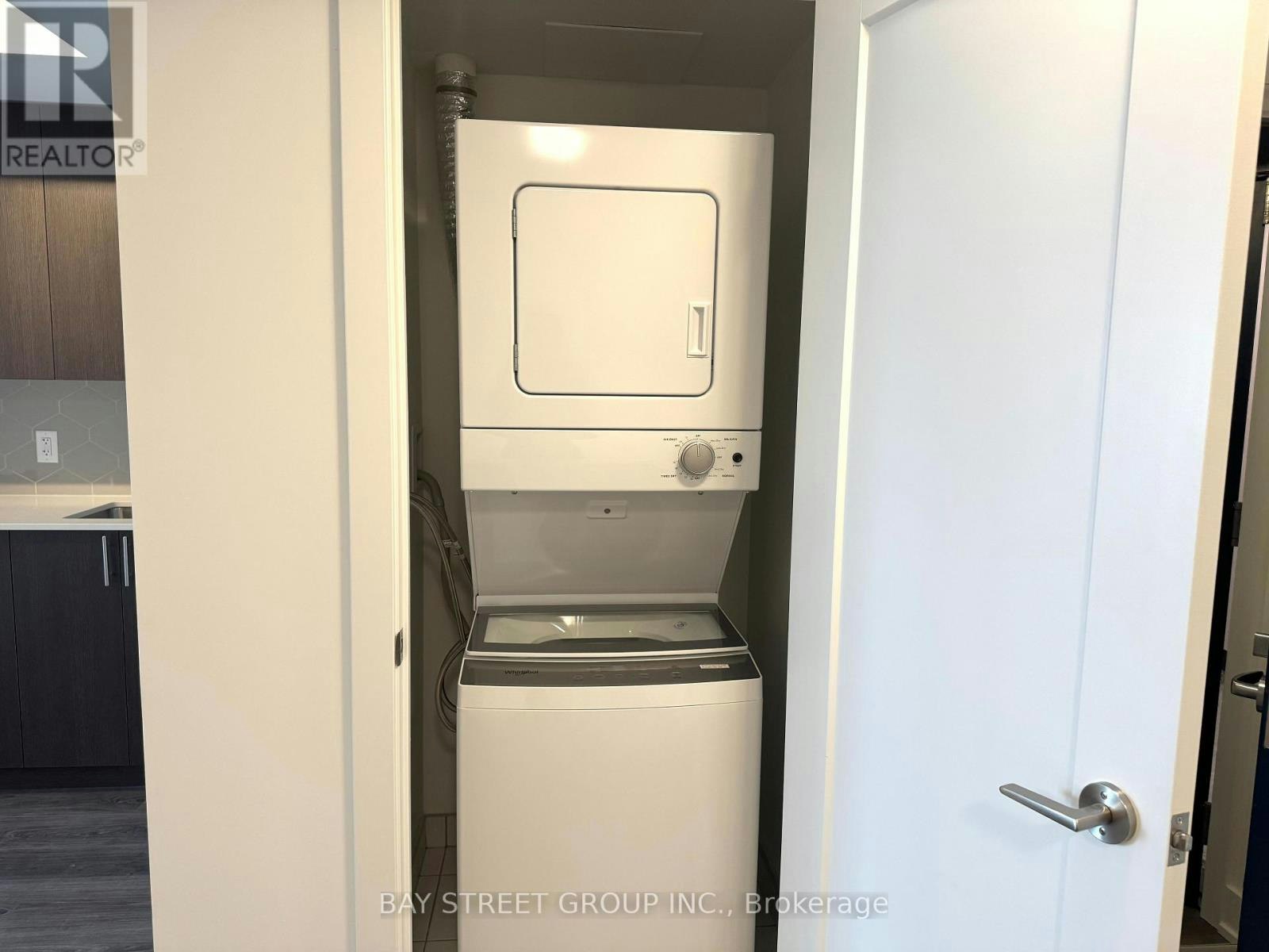 1010-2545 Simcoe Street N, Oshawa, ON, L1L 0W3 - 12