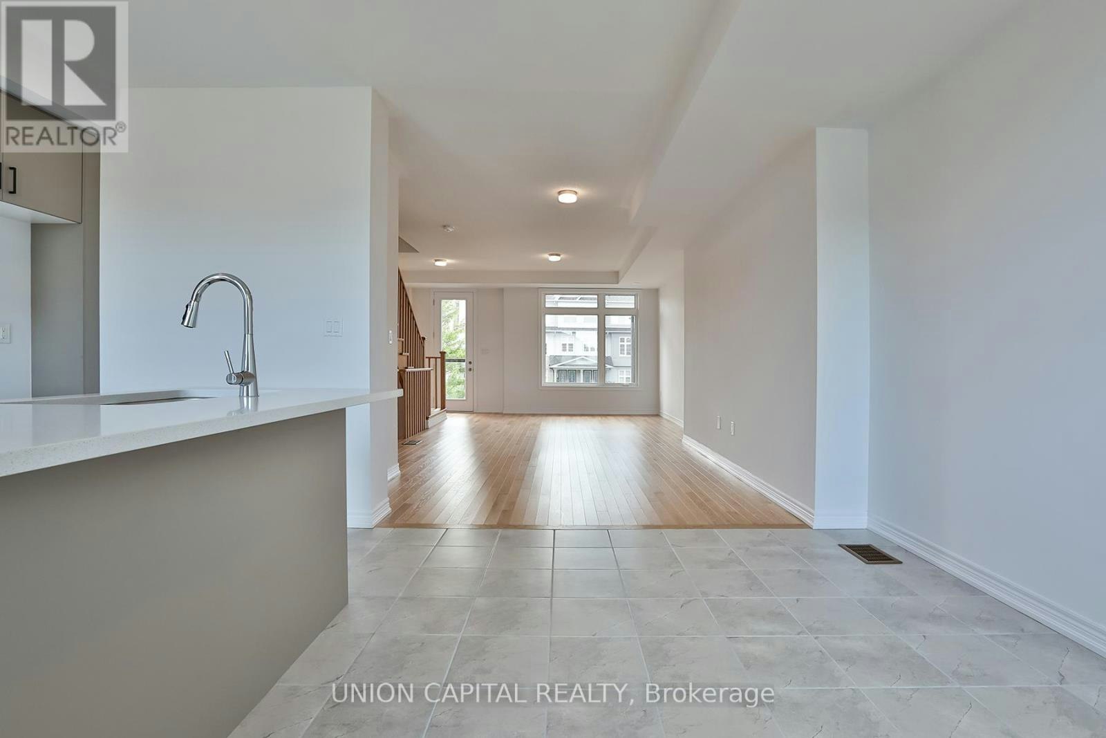 83 Sorbara Way, Whitby, ON, L1M 2L1 - 35