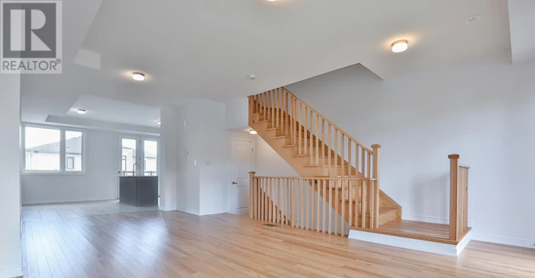 83 Sorbara Way, Whitby, ON, L1M 2L1 - 30