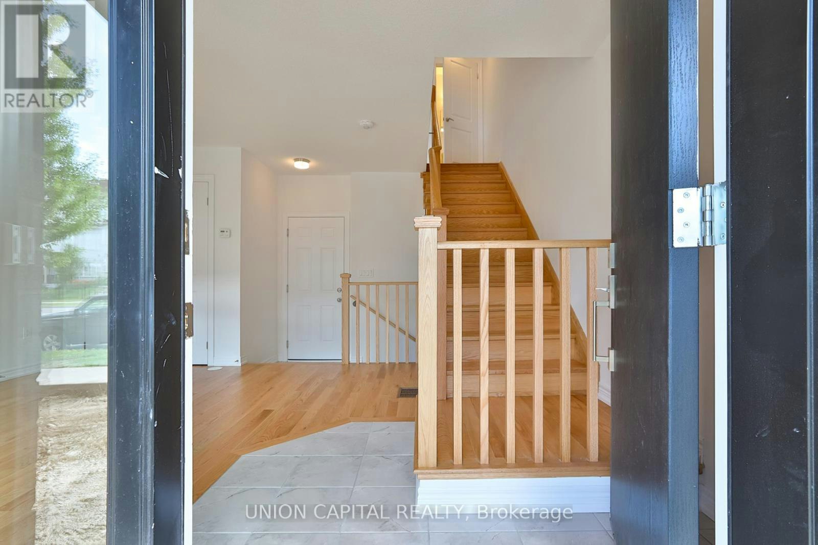83 Sorbara Way, Whitby, ON, L1M 2L1 - 10