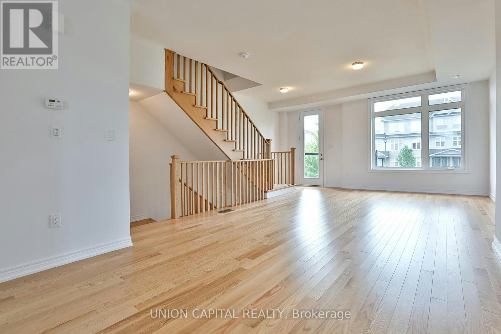 83 Sorbara Way, Whitby, ON, L1M 2L1 - 31