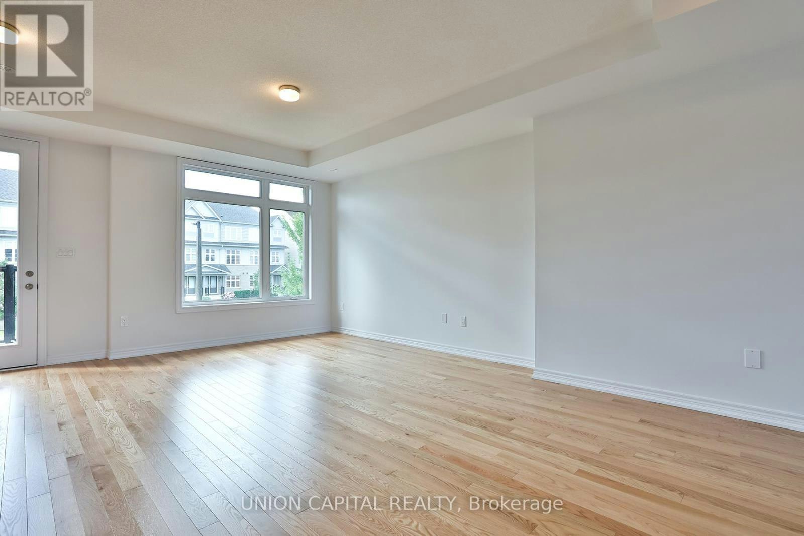 83 Sorbara Way, Whitby, ON, L1M 2L1 - 32