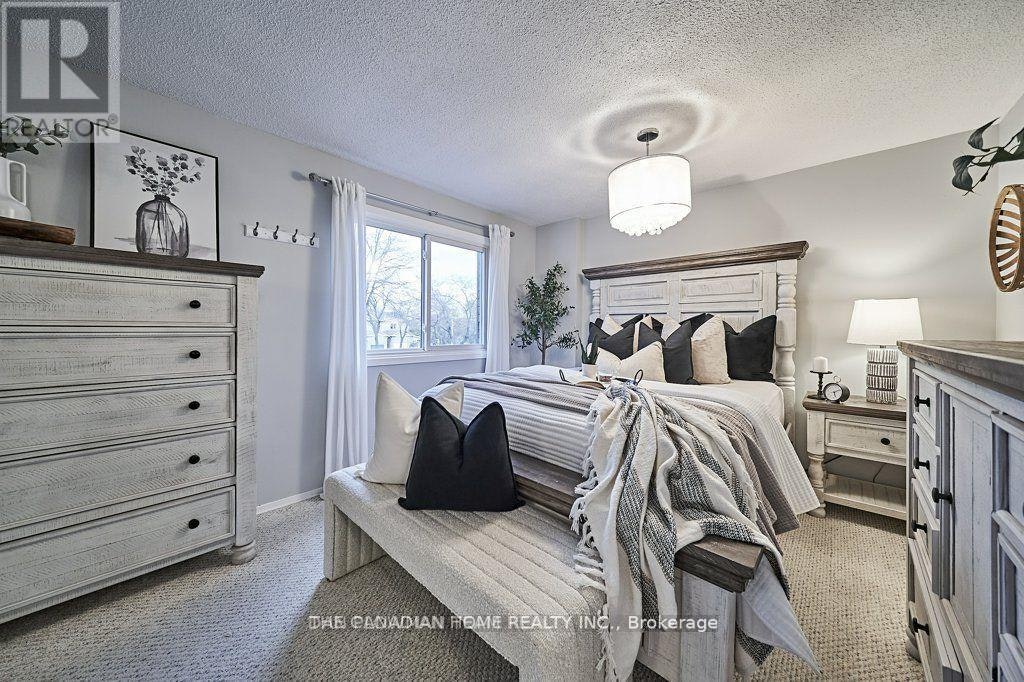 98 Greenfield Crescent, Whitby, ON, L1N 7G3 - 11