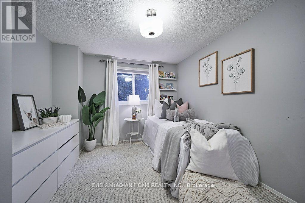 98 Greenfield Crescent, Whitby, ON, L1N 7G3 - 12