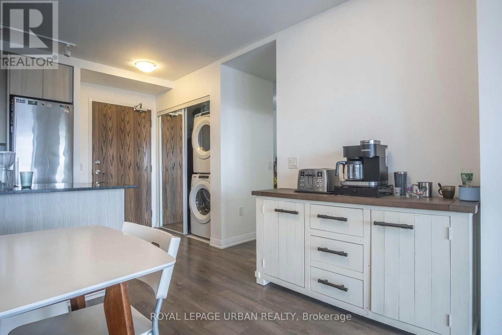 817-99 Eagle Rock Way, Vaughan, ON, L6A 5A7 - 11