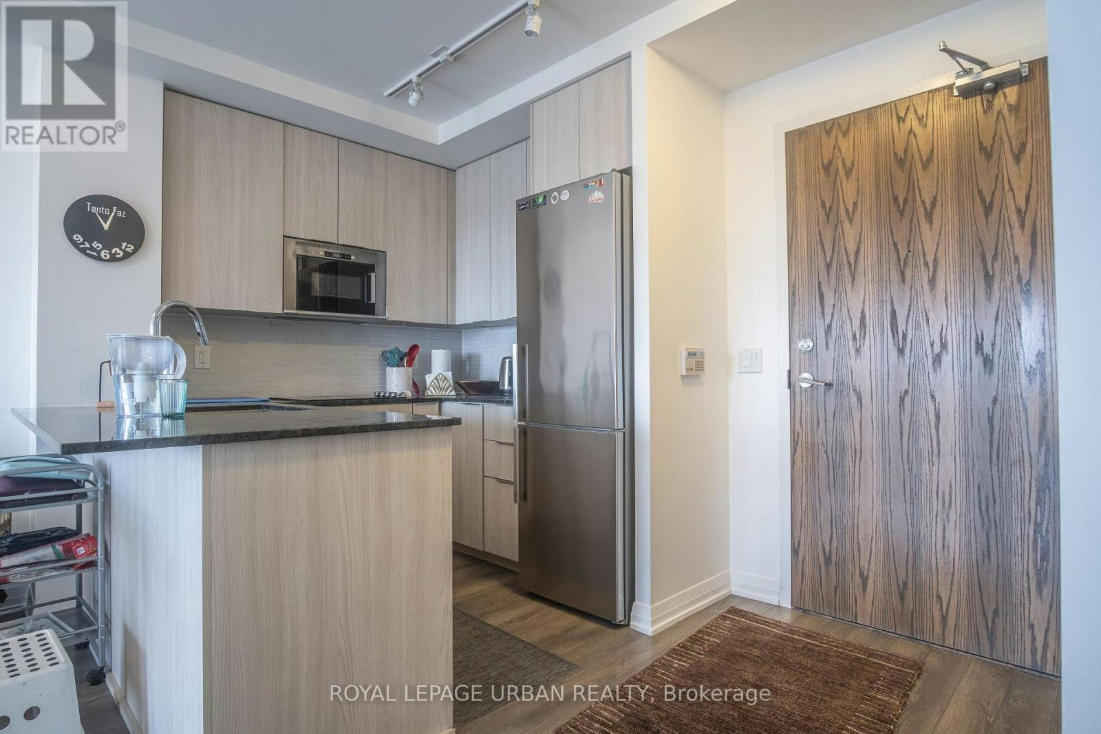 817-99 Eagle Rock Way, Vaughan, ON, L6A 5A7 - 3