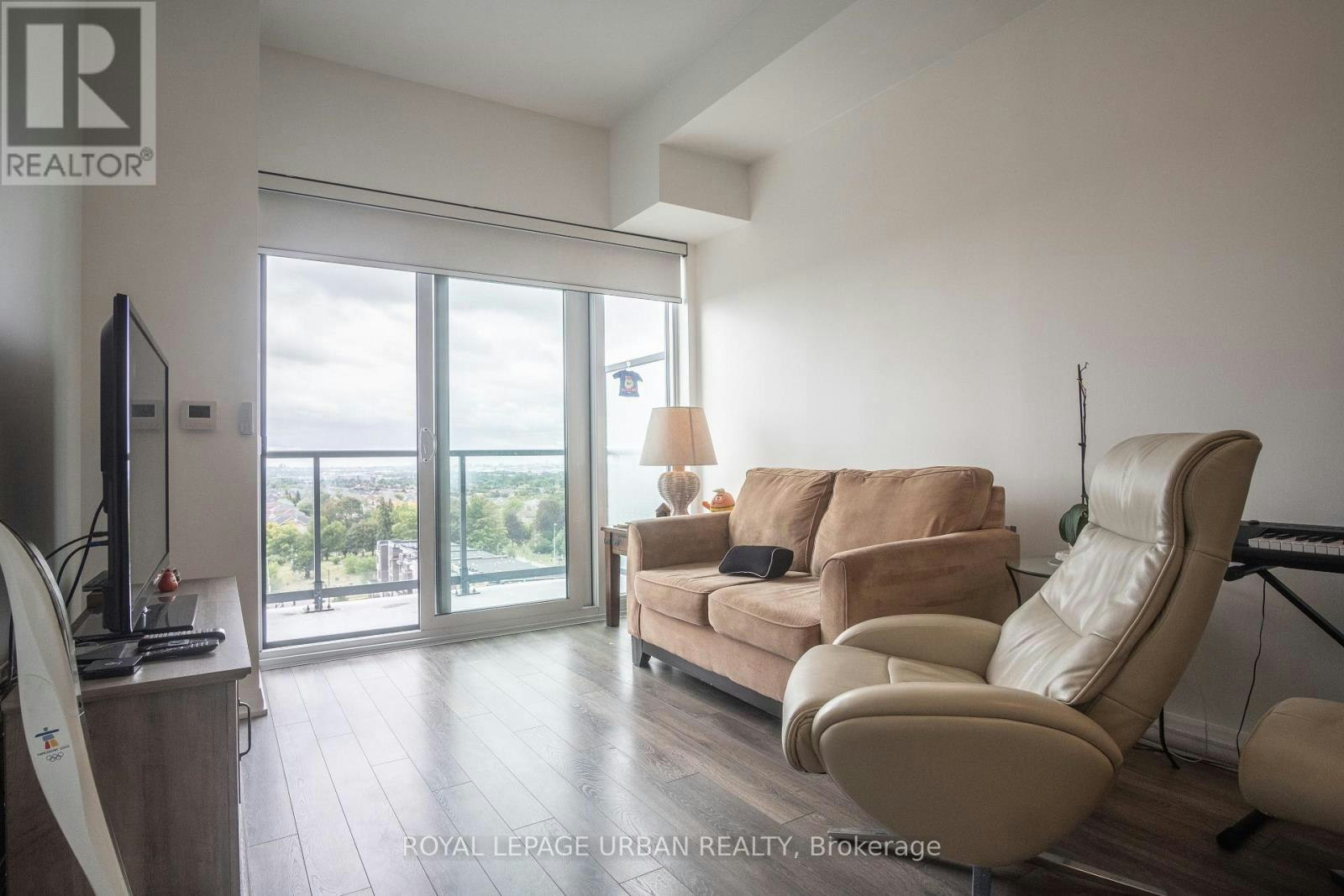 817-99 Eagle Rock Way, Vaughan, ON, L6A 5A7 - 6