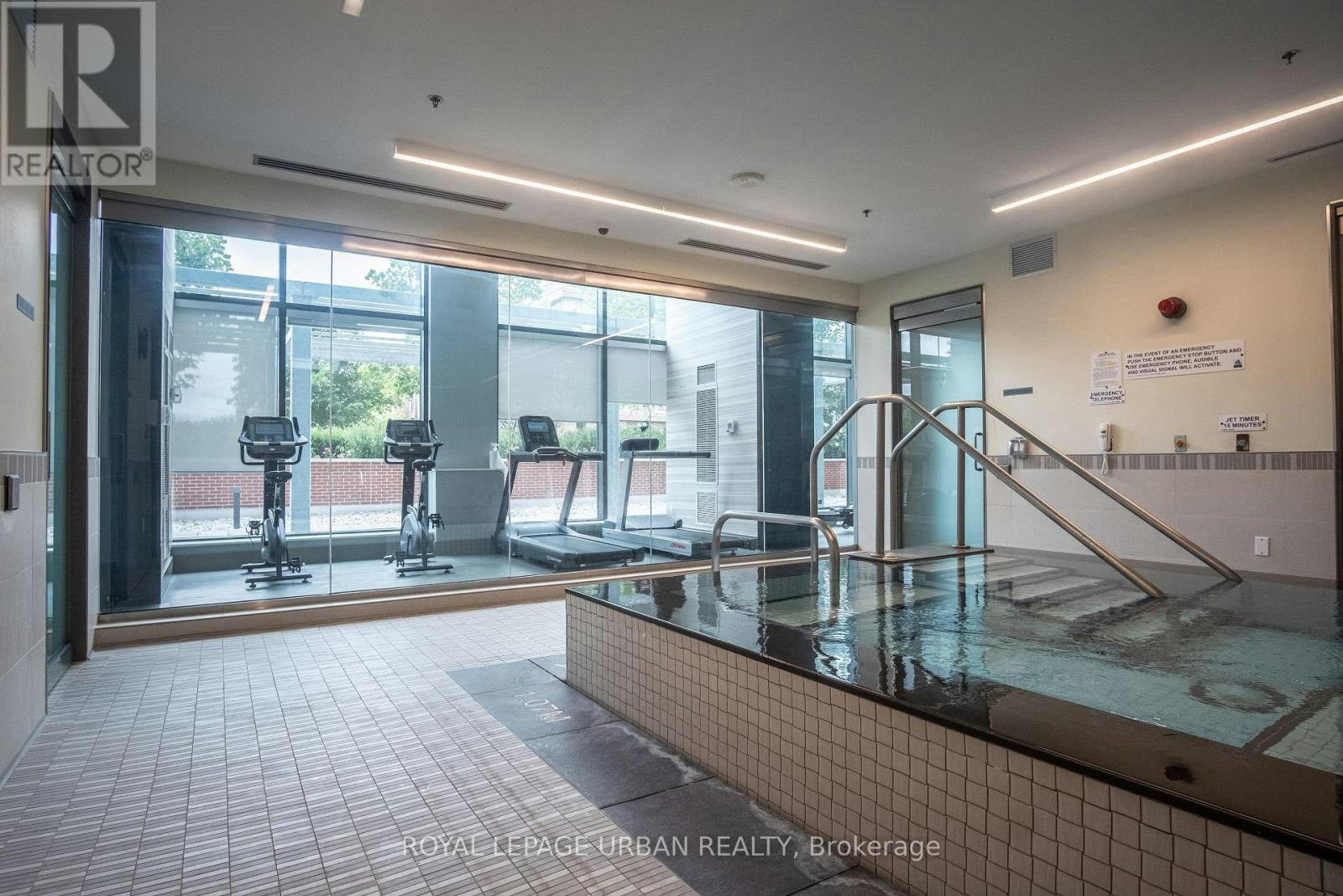 817-99 Eagle Rock Way, Vaughan, ON, L6A 5A7 - 32