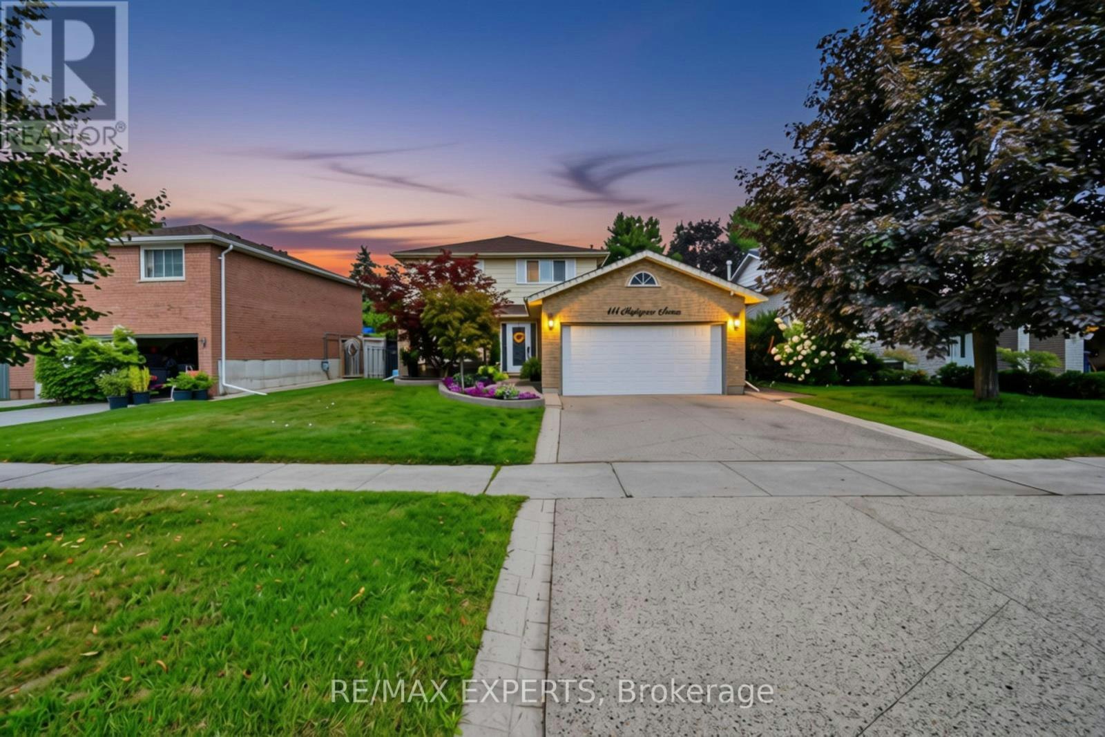 444 Maplegrove Avenue, Bradford West Gwillimbury, ON, L3Z 2V6