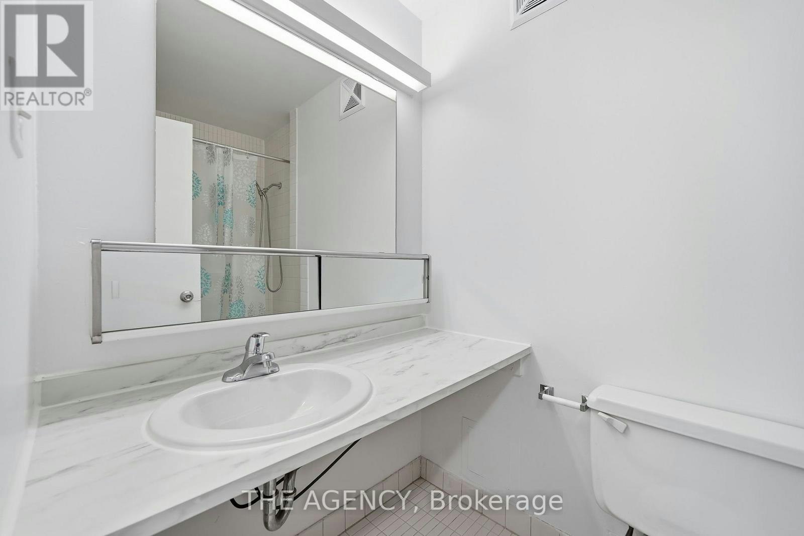 1910A-2350 Dundas Street W, Toronto, ON, M6P 4B1 - 17