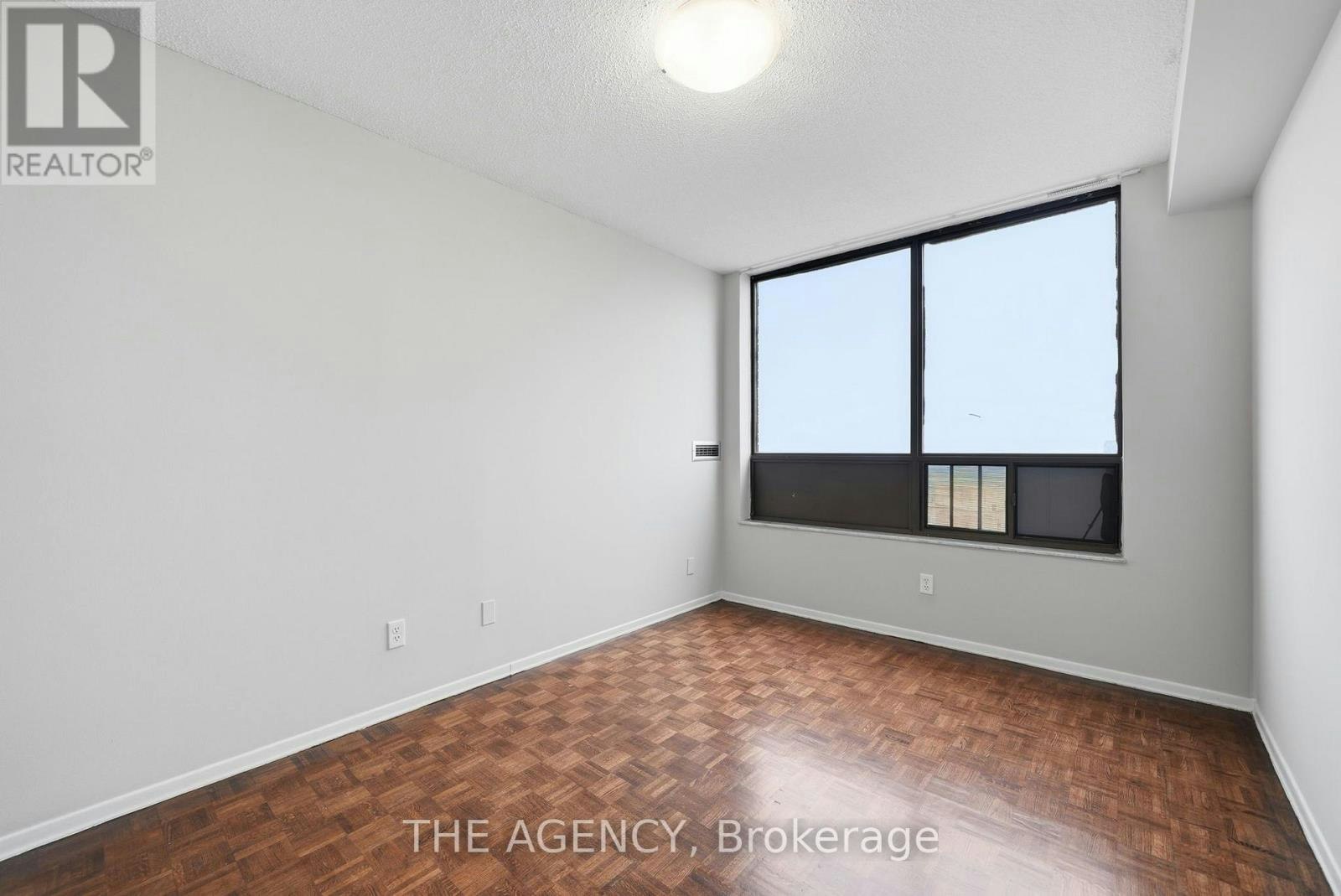 1910A-2350 Dundas Street W, Toronto, ON, M6P 4B1 - 12