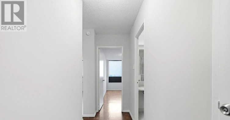 1910A-2350 Dundas Street W, Toronto, ON, M6P 4B1 - 3