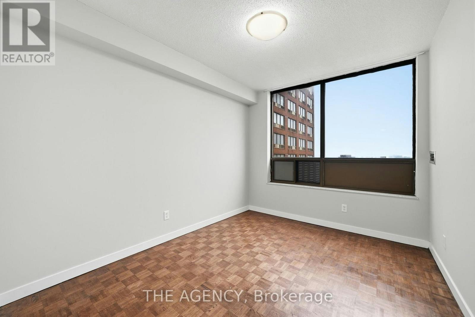 2004A-2350 Dundas Street W, Toronto, ON, M6P 4B1 - 7