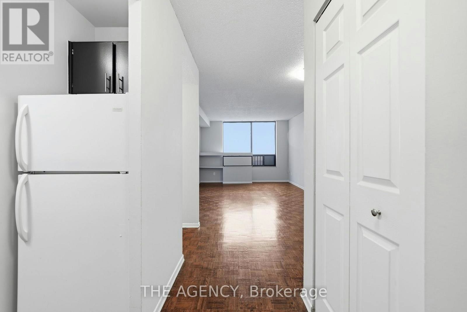 2204A-2350 Dundas Street W, Toronto, ON, M6P 4B1 - 5
