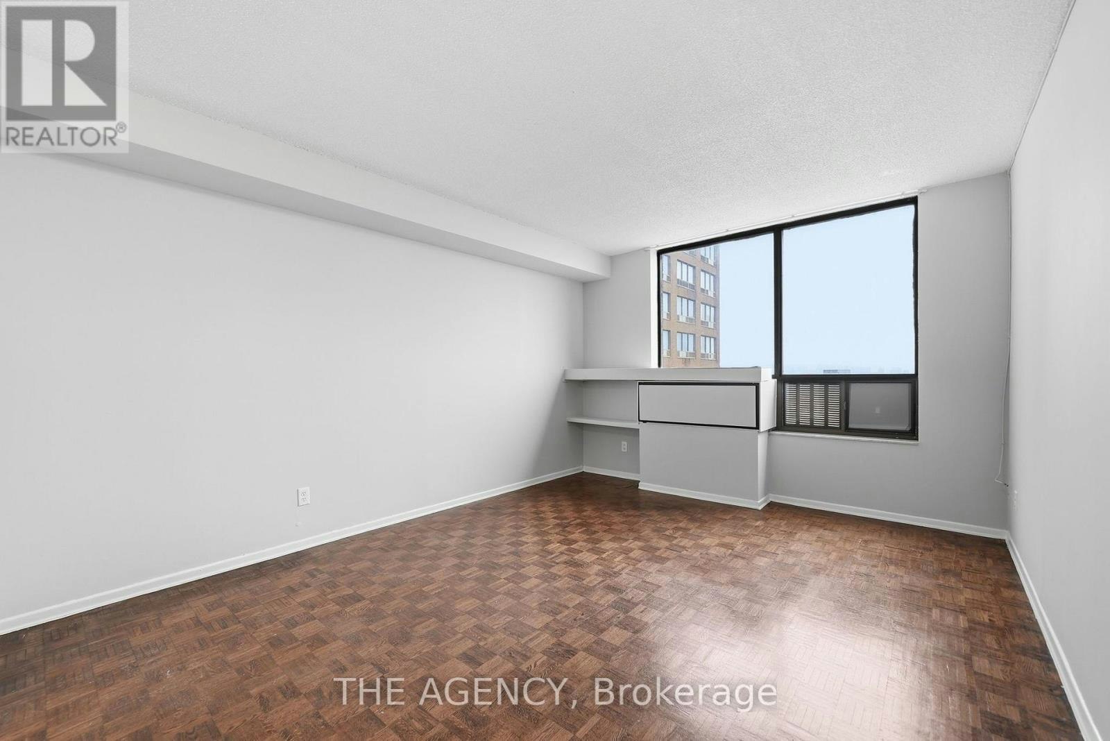 2204A-2350 Dundas Street W, Toronto, ON, M6P 4B1 - 10