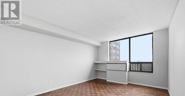 2204A-2350 Dundas Street W, Toronto, ON, M6P 4B1 - 10