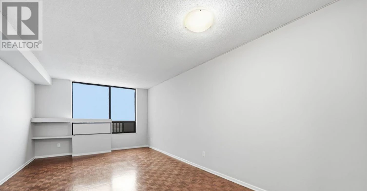 2204A-2350 Dundas Street W, Toronto, ON, M6P 4B1 - 7
