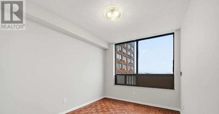 2204A-2350 Dundas Street W, Toronto, ON, M6P 4B1 - 9