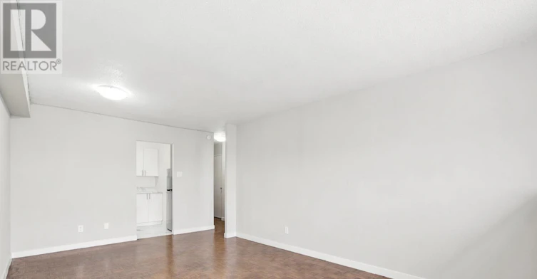 2511A-2350 Dundas Street W, Toronto, ON, M6P 4B1 - 10